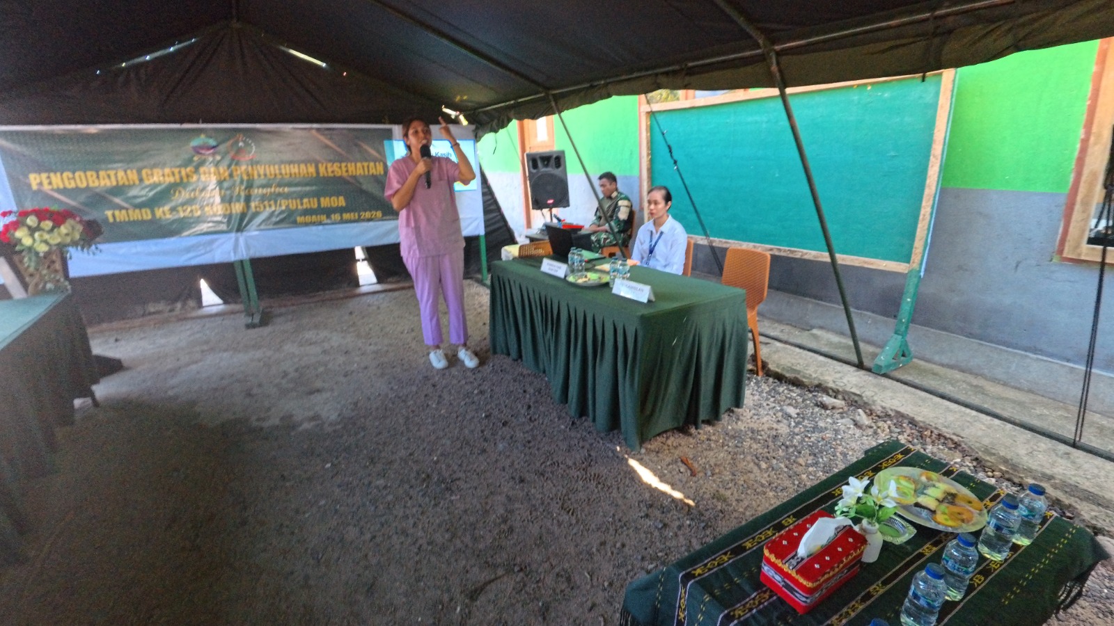 Persit KCK Kodim 1511/Pulau Moa Edukasi Warga Desa Moain tentang Pencegahan Stunting