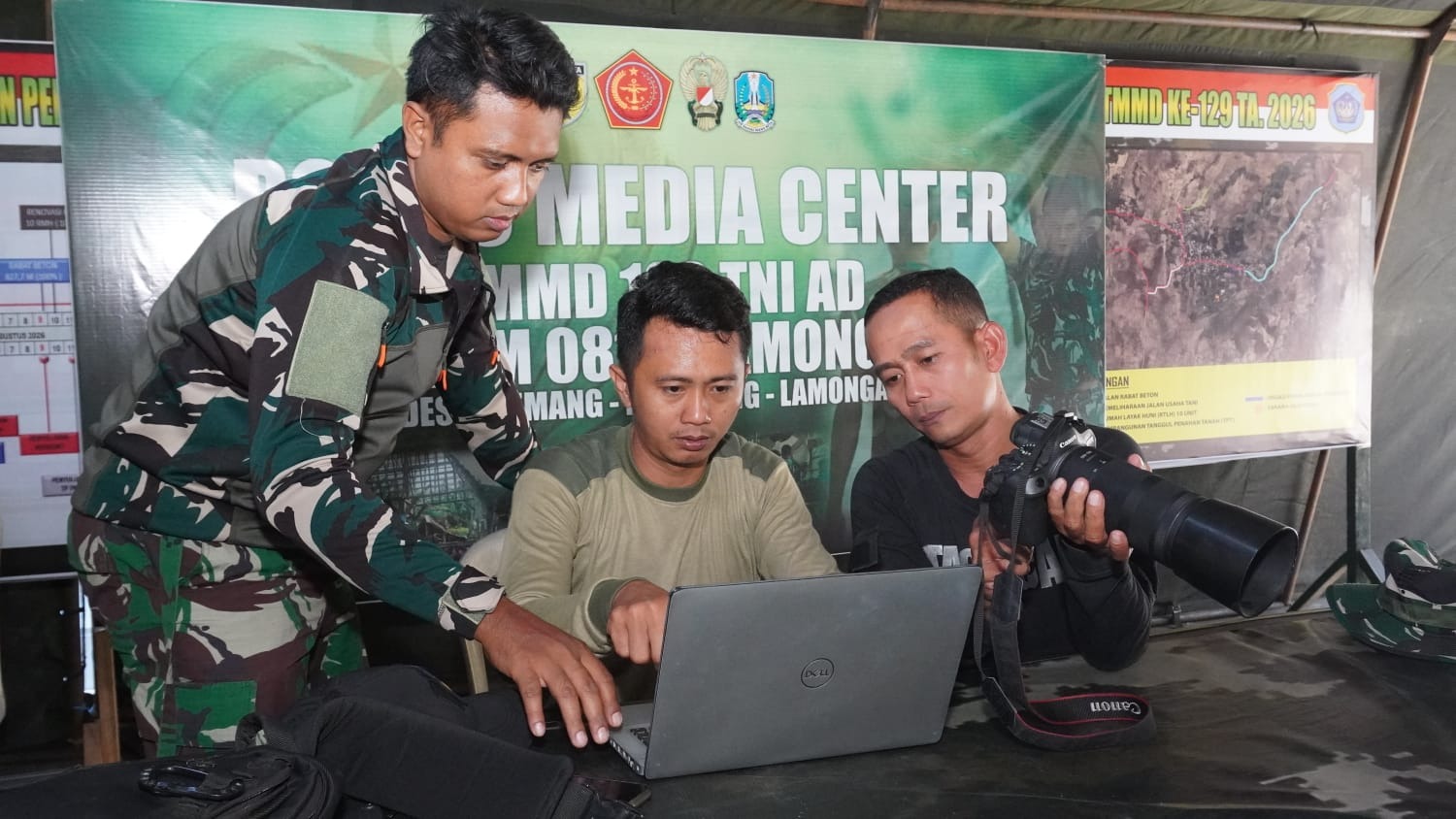 Tajamkan Lensa Informasi: Tim Pendokumentasian Pendim 0812/Lamongan Matangkan Strategi Visual TMMD ke-129