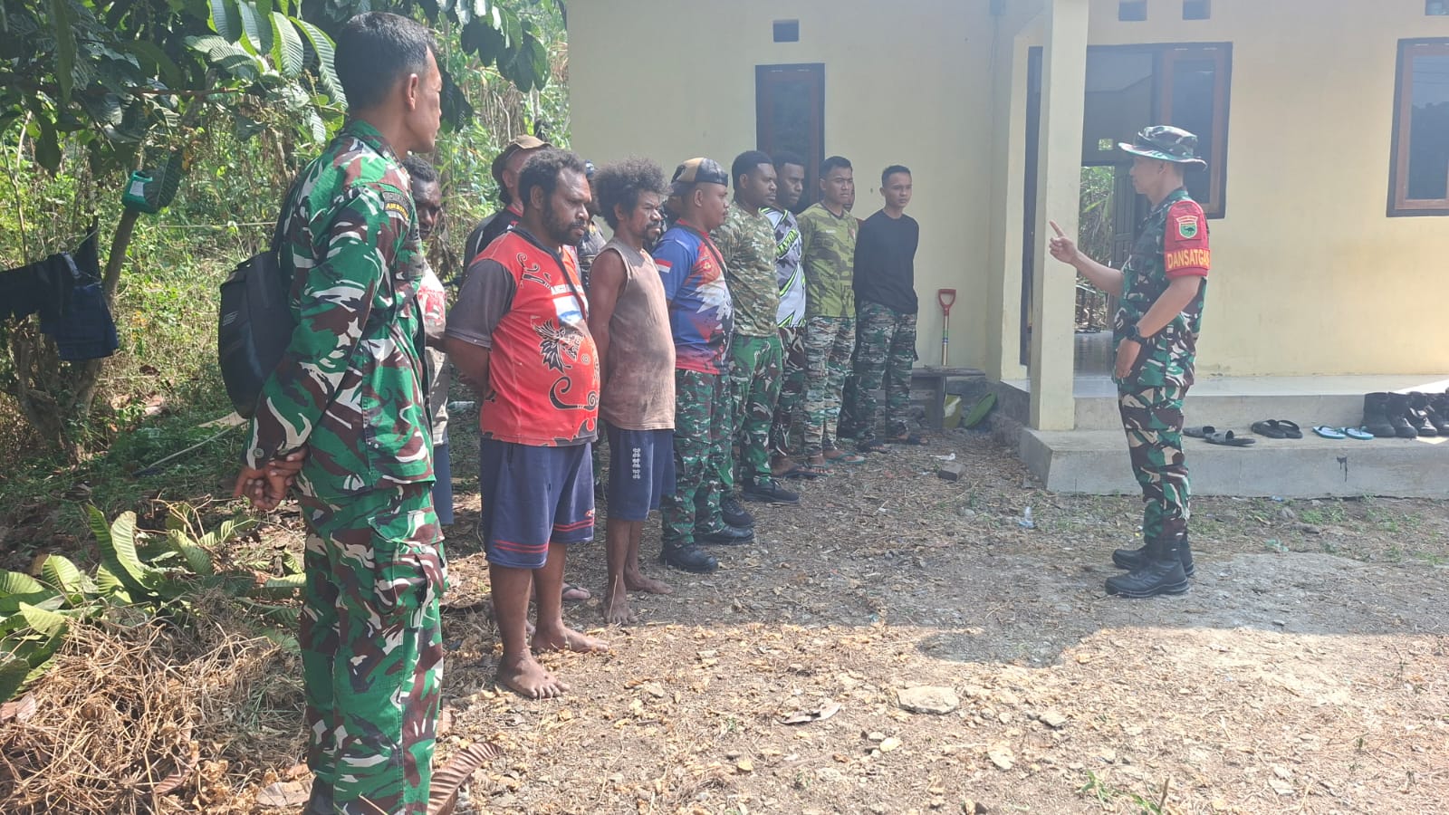 Kesiapan Anggota TMMD ke-130 Diperiksa Dandim 1808/Manokwari Selatan