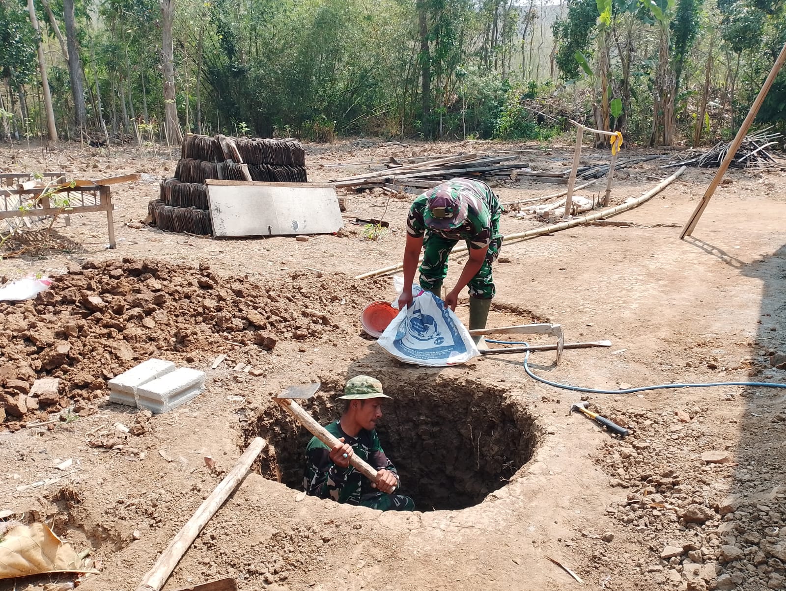 Mbah Waqilah, 95 Tahun, Bersiap Menempati Rumah Baru Hasil Program TMMD