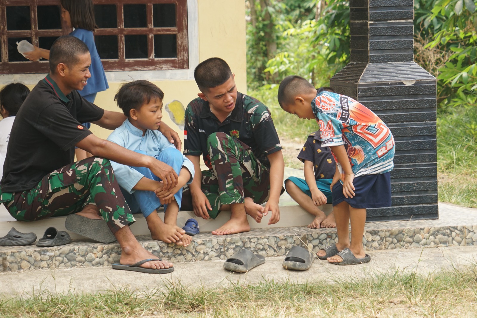 Kegiatan Satgas TMMD ke-130: Membangun Kebersamaan dan Semangat Anak di Bengkulu