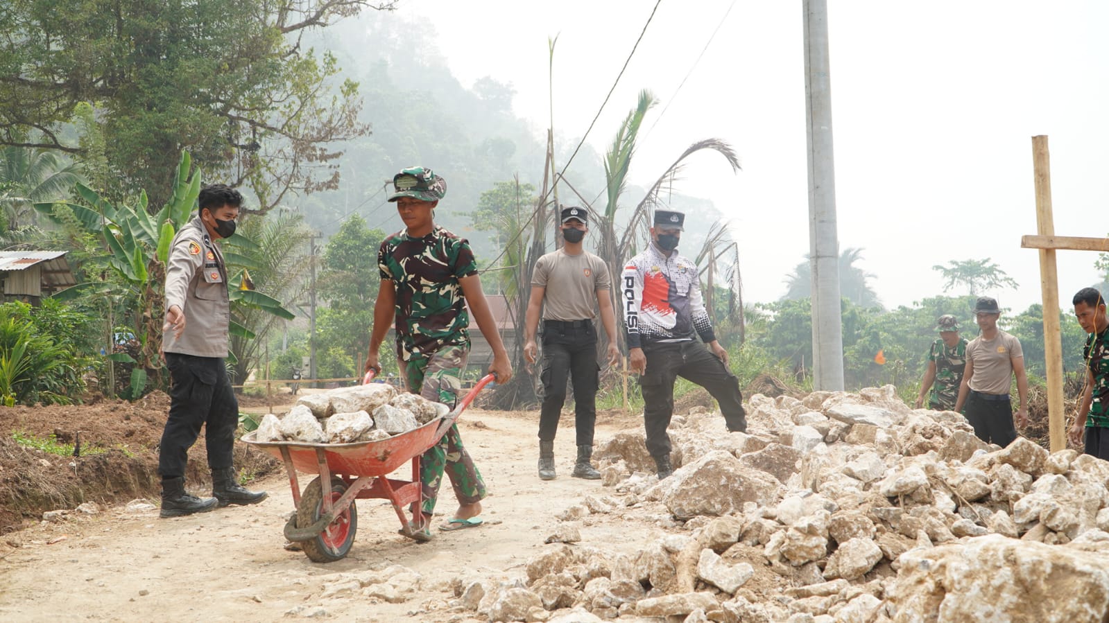 Pelaksanaan TMMD ke-130 di Luwu Timur Dorong Kerjasama Antara Masyarakat dan Aparat