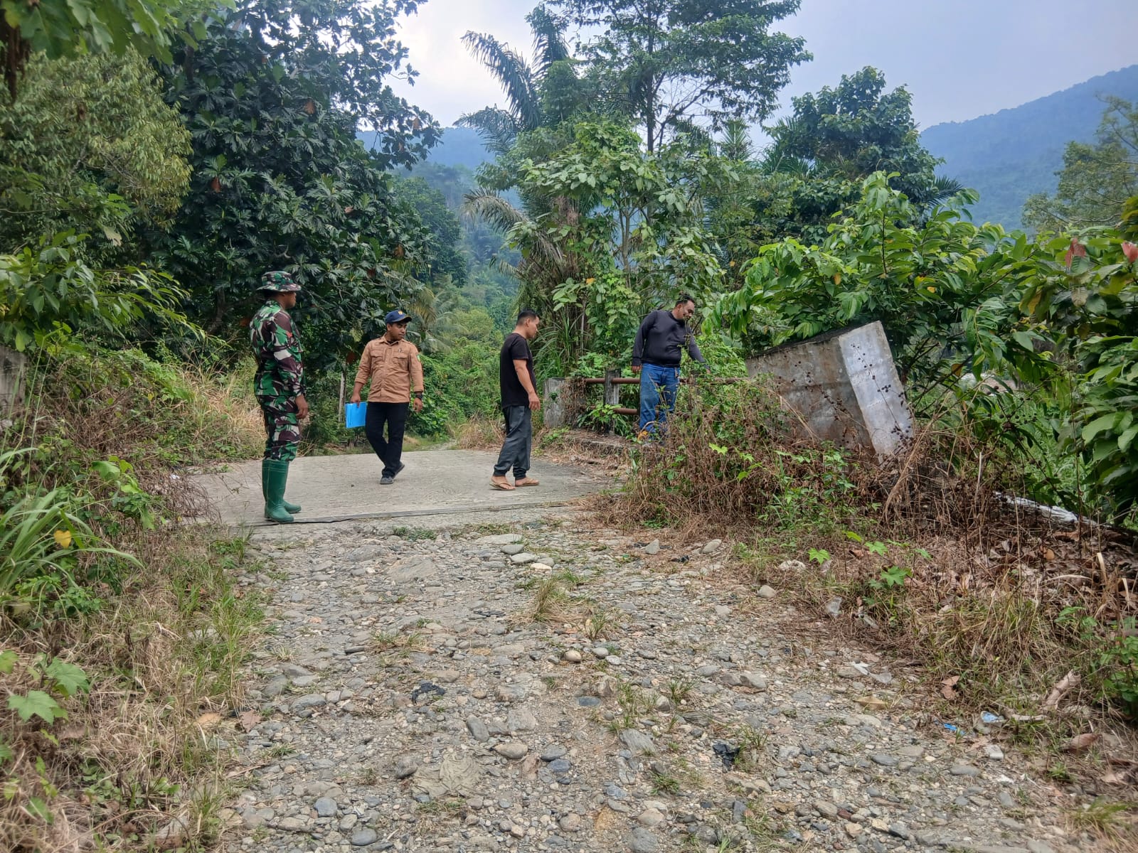 Dusun Kelapa Dua Bersiap Sambut Jembatan Baru untuk Perbaikan Mobilitas